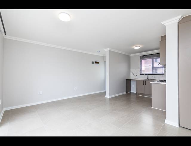 2 BEDROOM APARTMENT TO LET IN SUNNINGDALE